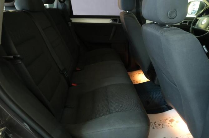 Volkswagen Touareg I Рестайлинг с пробегом 2009 года, цена 1 119 000 рублей, 265000 км, внедорожник, Автокод Объявления