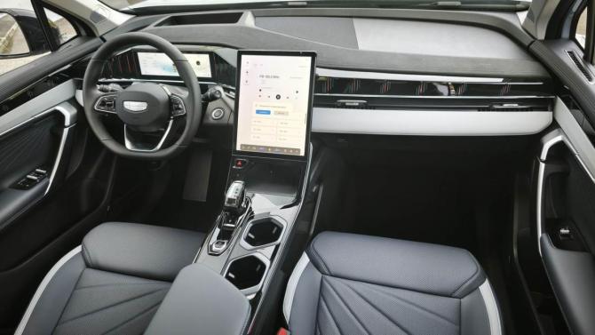 Новый Geely Atlas II 2026 года, цена 4 229 990 рублей, внедорожник, Автокод Объявления