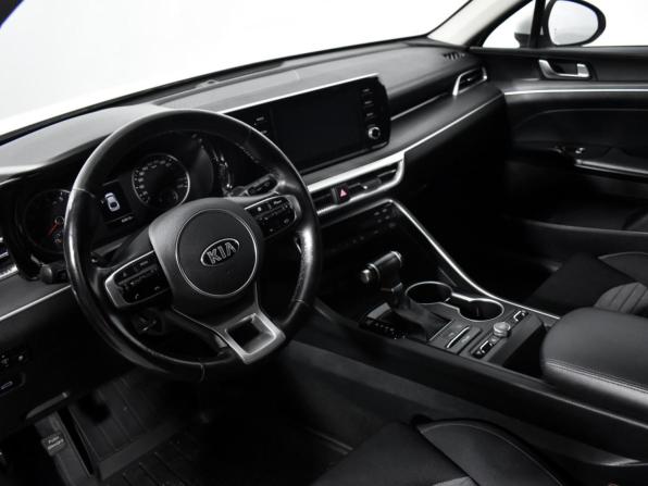 Kia K5 III с пробегом 2021 года, цена 1 878 900 рублей, 83807 км, седан, Автокод Объявления