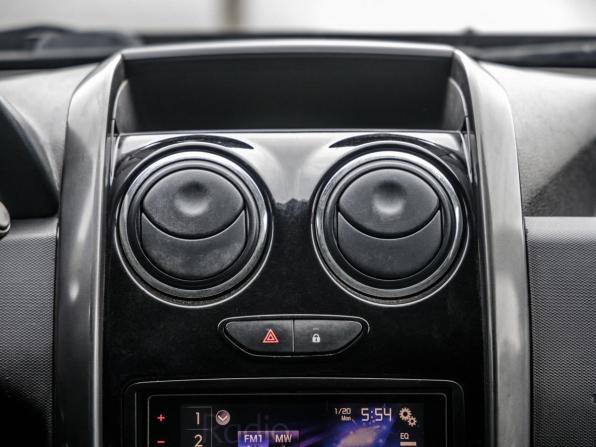 Renault Duster I Рестайлинг с пробегом 2016 года, цена 878 000 рублей, 396090 км, внедорожник, Автокод Объявления