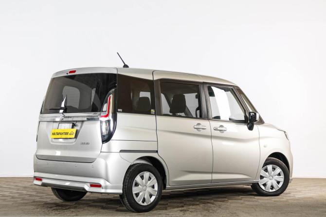 Suzuki Solio IV с пробегом 2021 года, цена 1 369 000 рублей, 132542 км, микровэн, Автокод Объявления