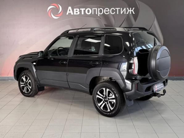 Lada (ВАЗ) Niva Travel I с пробегом 2023 года, цена 1 149 000 рублей, 12500 км, внедорожник, Автокод Объявления