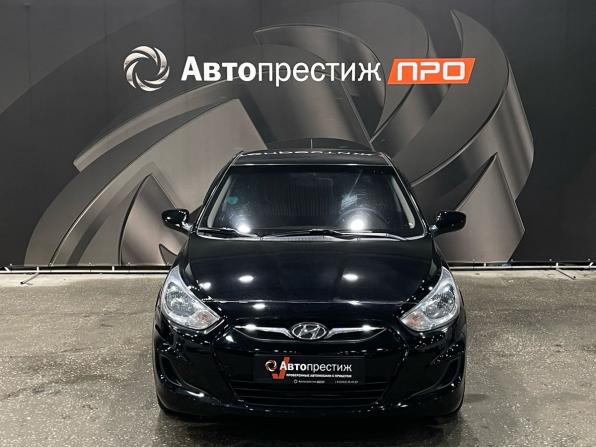 Hyundai Solaris I с пробегом 2013 года, цена 750 000 рублей, 179000 км, седан, Автокод Объявления