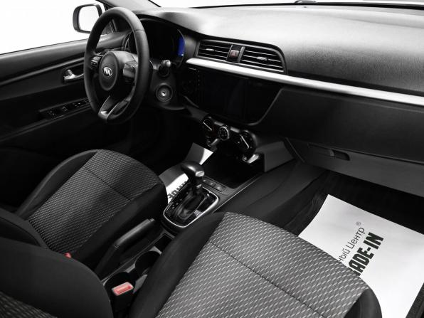 Kia Rio IV с пробегом 2018 года, цена 1 345 000 рублей, 183145 км, хэтчбек, Автокод Объявления