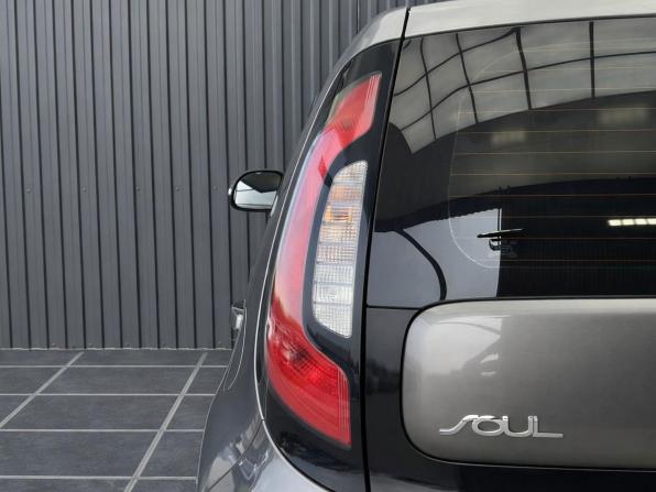 Kia Soul II Рестайлинг с пробегом 2018 года, цена 1 377 000 рублей, 150654 км, хэтчбек, Автокод Объявления