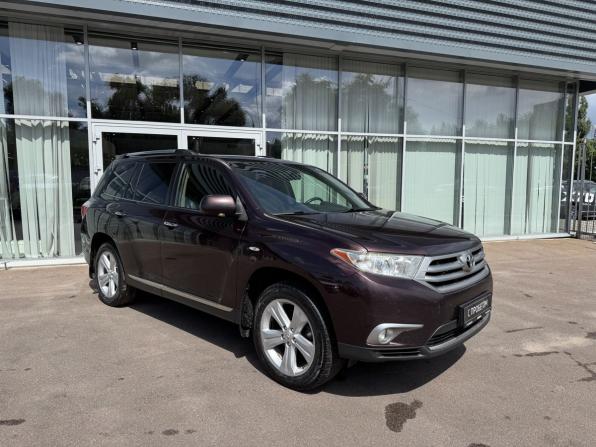 Toyota Highlander II (XU40) Рестайлинг с пробегом 2013 года, цена 2 120 000 рублей, 221038 км, внедорожник, Автокод Объявления