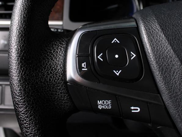 Toyota Camry VII (XV50) Рестайлинг 2 с пробегом 2017 года, цена 2 799 000 рублей, 136473 км, седан, Автокод Объявления
