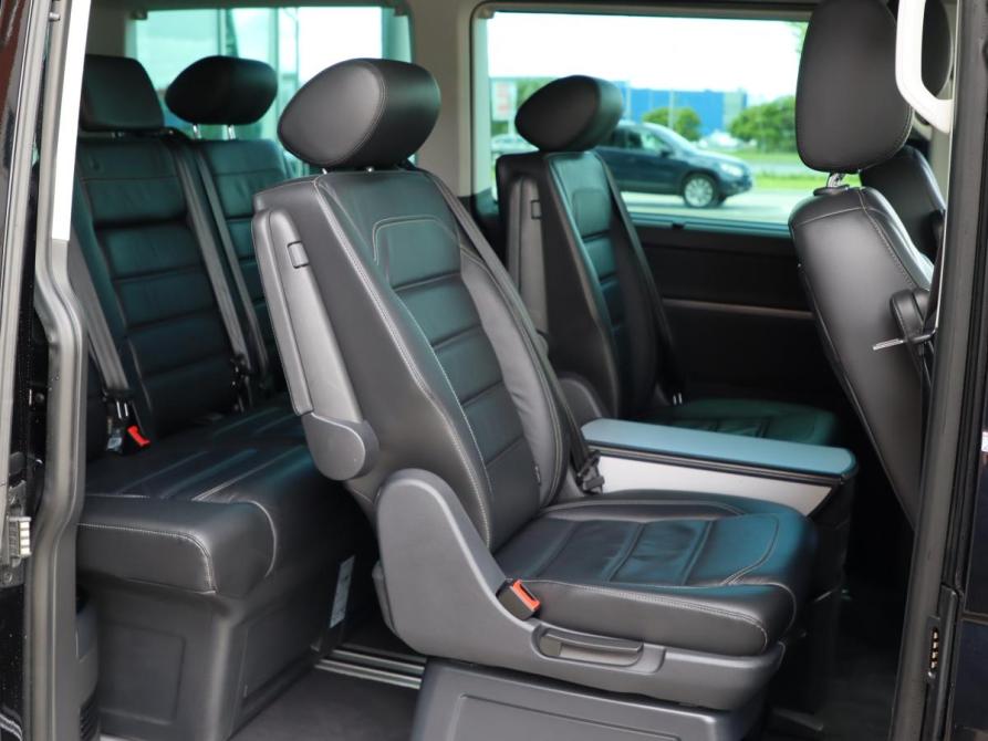 Volkswagen Multivan T6 Рестайлинг Санкт-Петербург  - изображение 17