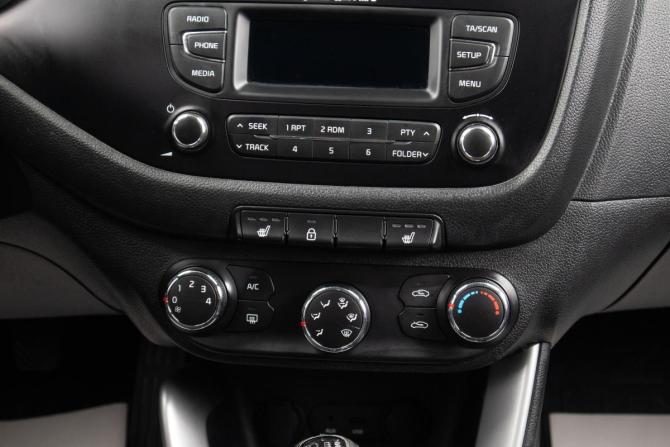 Kia Ceed II с пробегом 2015 года, цена 999 000 рублей, 115000 км, хэтчбек, Автокод Объявления