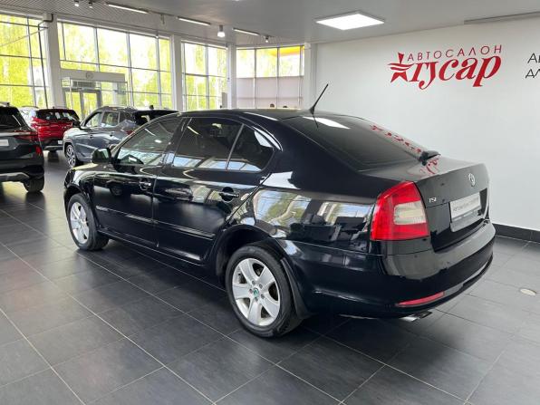 Skoda Octavia II (A5) Рестайлинг с пробегом 2011 года, цена 679 000 рублей, 237000 км, лифтбек, Автокод Объявления
