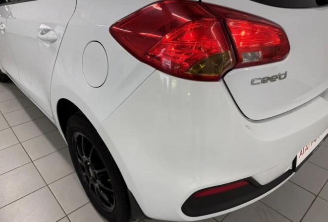 Kia Ceed II с пробегом 2012 года, цена 800 000 рублей, 214058 км, хэтчбек, Автокод Объявления