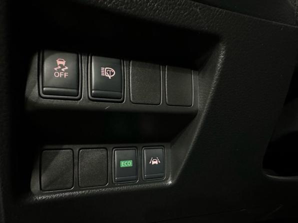 Nissan Qashqai II с пробегом 2014 года, цена 1 377 000 рублей, 221550 км, внедорожник, Автокод Объявления