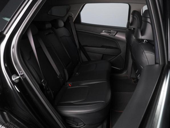 Kia Sportage V с пробегом 2022 года, цена 3 939 000 рублей, 23454 км, внедорожник, Автокод Объявления