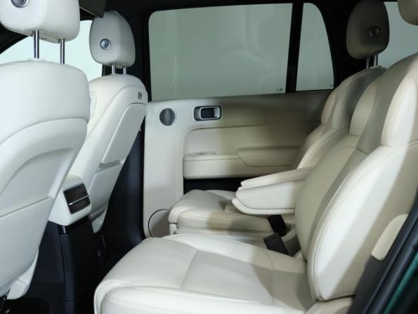 Li Auto (Lixiang) L9 I с пробегом 2023 года, цена 5 500 000 рублей, 92128 км, внедорожник, Автокод Объявления