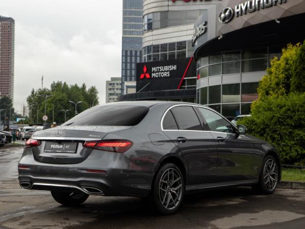 Mercedes-Benz E-Класс V (W213 S213 C238) Рестайлинг с пробегом 2021 года, цена 4 513 000 рублей, 48826 км, седан, Автокод Объявления