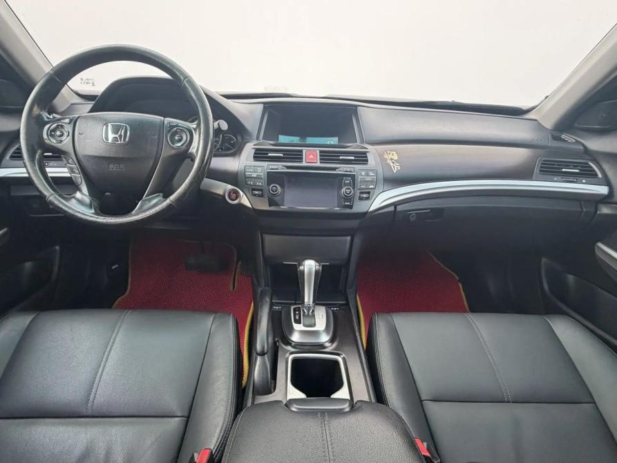 Honda Crosstour I Рестайлинг Москва  - изображение 9