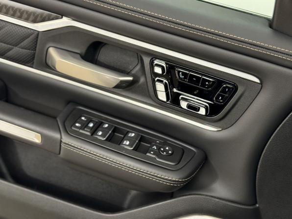 Ram 1500 V Рестайлинг с пробегом 2026 года, цена 12 500 000 рублей, 27 км, offers.body_type.unknown, Автокод Объявления