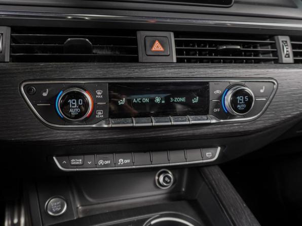 Audi A4 V (B9) с пробегом 2016 года, цена 2 449 000 рублей, 153929 км, седан, Автокод Объявления