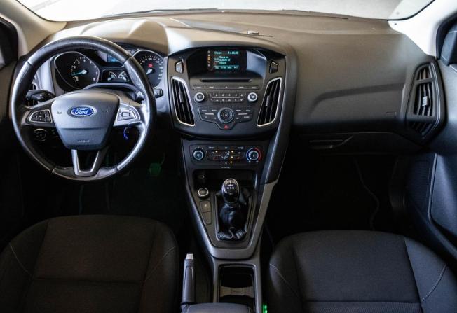 Ford Focus III Рестайлинг с пробегом 2015 года, цена 1 099 000 рублей, 146714 км, хэтчбек, Автокод Объявления