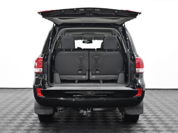 Toyota Land Cruiser 200 Series с пробегом 2010 года, цена 2 549 000 рублей, 204000 км, внедорожник, Автокод Объявления