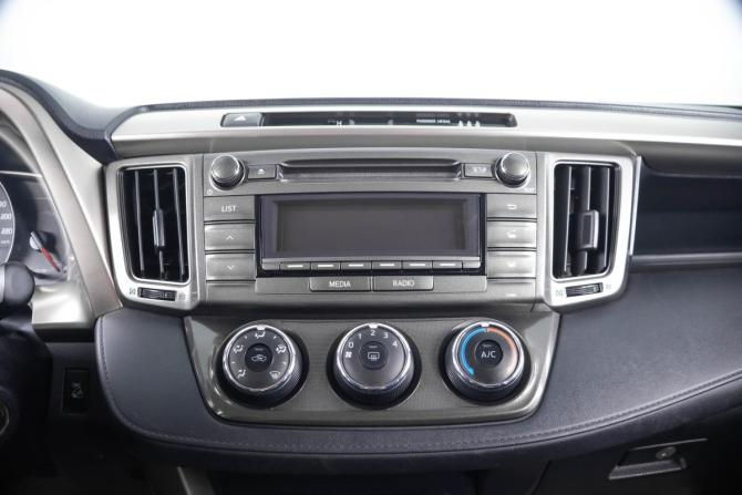 Toyota RAV4 IV (XA40) с пробегом 2013 года, цена 1 899 000 рублей, 240253 км, внедорожник, Автокод Объявления