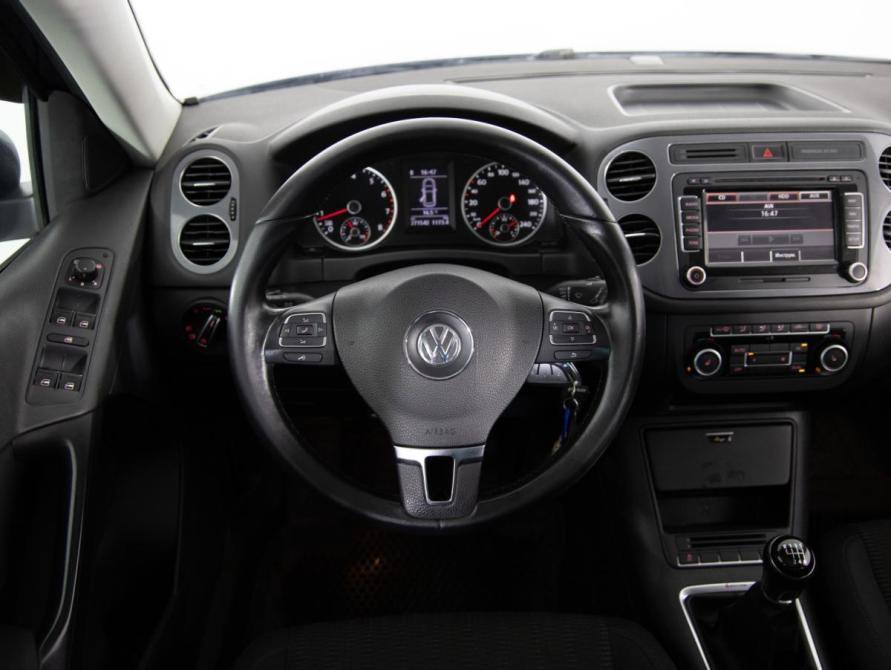 Volkswagen Tiguan I Рестайлинг Санкт-Петербург  - изображение 10