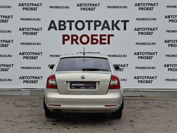 Skoda Octavia II (A5) Рестайлинг с пробегом 2013 года, цена 848 000 рублей, 201854 км, лифтбек, Автокод Объявления