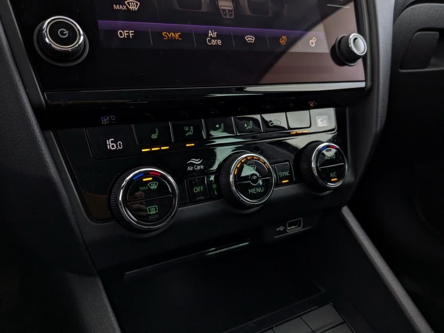 Skoda Octavia III (A7) Рестайлинг Москва  - изображение 26