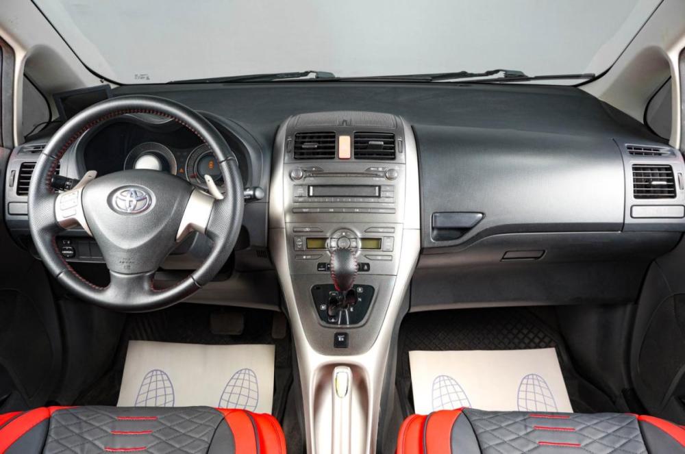 Toyota Auris I Тюмень  - изображение 13