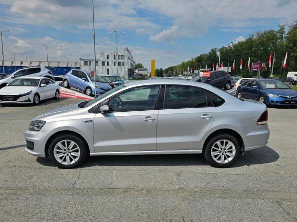 Volkswagen Polo V Рестайлинг с пробегом 2019 года, цена 1 249 995 рублей, 80179 км, седан, Автокод Объявления