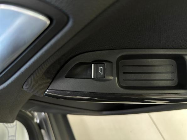 Ford Focus III Рестайлинг с пробегом 2018 года, цена 1 290 000 рублей, 111847 км, хэтчбек, Автокод Объявления