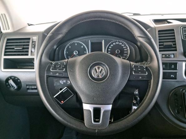 Volkswagen Caravelle T5 Рестайлинг с пробегом 2012 года, цена 1 990 000 рублей, 305587 км, минивэн, Автокод Объявления