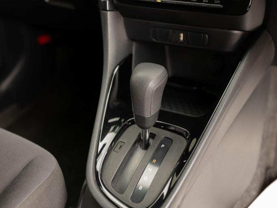 Toyota Yaris IV Новосибирск  - изображение 15