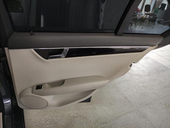 Mercedes-Benz C-Класс III (W204) с пробегом 2010 года, цена 870 000 рублей, 286295 км, седан, Автокод Объявления