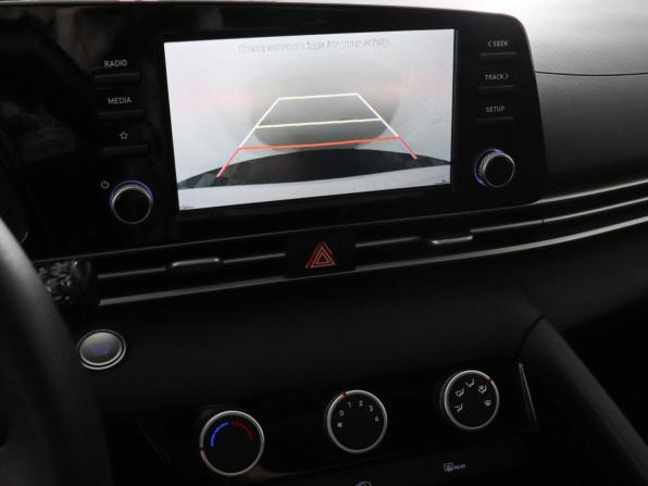 Hyundai Elantra VII (CN7) Рестайлинг с пробегом 2023 года, цена 2 050 000 рублей, 50096 км, седан, Автокод Объявления