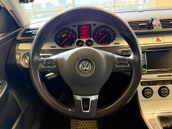 Volkswagen Passat B6 с пробегом 2008 года, цена 740 000 рублей, 251030 км, универсал, Автокод Объявления