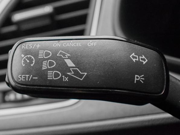 SEAT Leon III с пробегом 2014 года, цена 1 450 000 рублей, 244774 км, универсал, Автокод Объявления