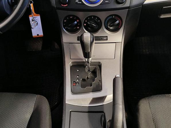 Mazda 3 II (BL) с пробегом 2011 года, цена 789 000 рублей, 191447 км, седан, Автокод Объявления