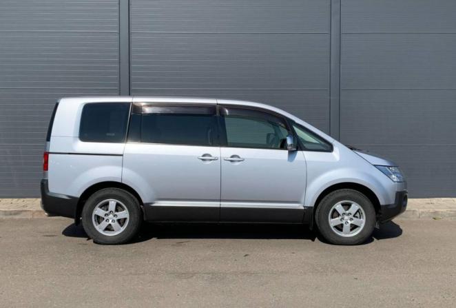 Mitsubishi Delica D:5 I с пробегом 2017 года, цена 1 980 000 рублей, 119495 км, минивэн, Автокод Объявления