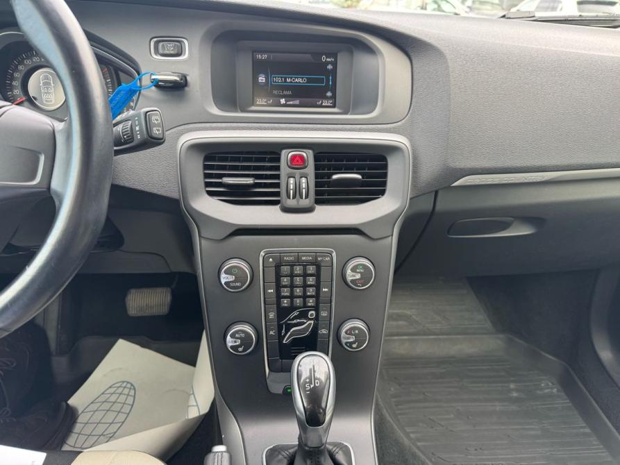 Volvo V40 Cross Country I Москва  - изображение 18