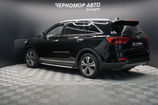 Kia Sorento III Prime Рестайлинг с пробегом 2018 года, цена 3 099 000 рублей, 164000 км, внедорожник, Автокод Объявления
