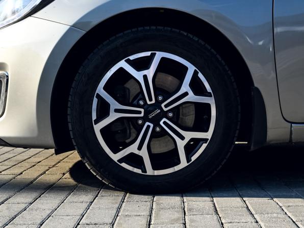 Kia Ceed II Рестайлинг с пробегом 2016 года, цена 1 229 000 рублей, 184426 км, хэтчбек, Автокод Объявления