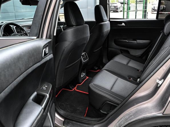 Kia Sportage IV Рестайлинг с пробегом 2019 года, цена 1 959 000 рублей, 172852 км, внедорожник, Автокод Объявления