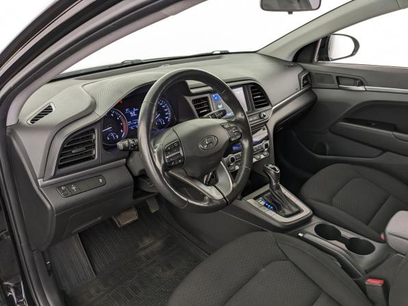 Hyundai Elantra VI (AD) Рестайлинг с пробегом 2020 года, цена 1 795 000 рублей, 42520 км, седан, Автокод Объявления