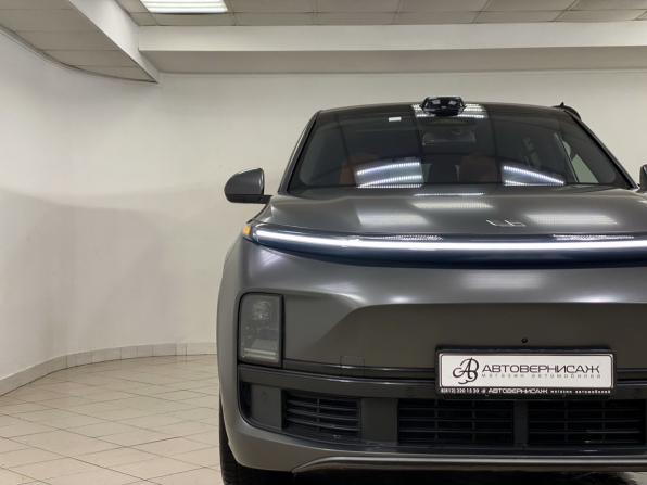 Li Auto (Lixiang) L9 I Рестайлинг с пробегом 2024 года, цена 7 490 000 рублей, 51664 км, внедорожник, Автокод Объявления