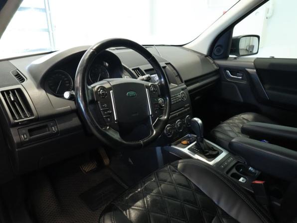 Land Rover Freelander II Рестайлинг 2 с пробегом 2013 года, цена 1 308 600 рублей, 265439 км, внедорожник, Автокод Объявления