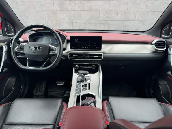 Geely Coolray I с пробегом 2023 года, цена 1 995 000 рублей, 53700 км, внедорожник, Автокод Объявления