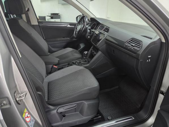 Volkswagen Tiguan II с пробегом 2018 года, цена 1 799 000 рублей, 174397 км, внедорожник, Автокод Объявления