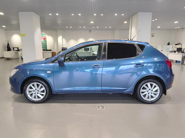 SEAT Ibiza IV Рестайлинг с пробегом 2012 года, цена 826 000 рублей, 106236 км, хэтчбек, Автокод Объявления