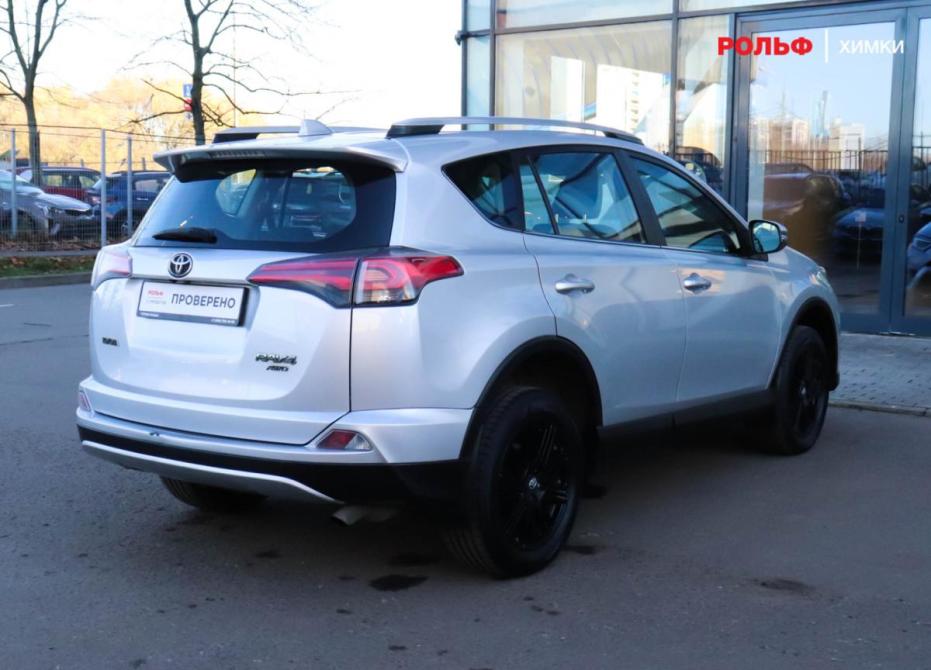 Toyota RAV4 IV (XA40) Рестайлинг Химки  - изображение 4